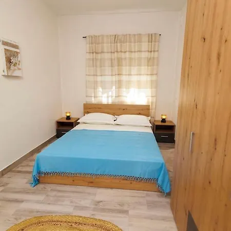 Apartment 2 Bedrooms Relax-split Split