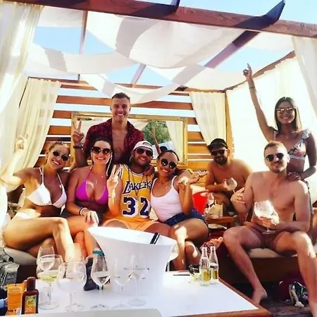 Апартаменты 2 Bedrooms Relax-split