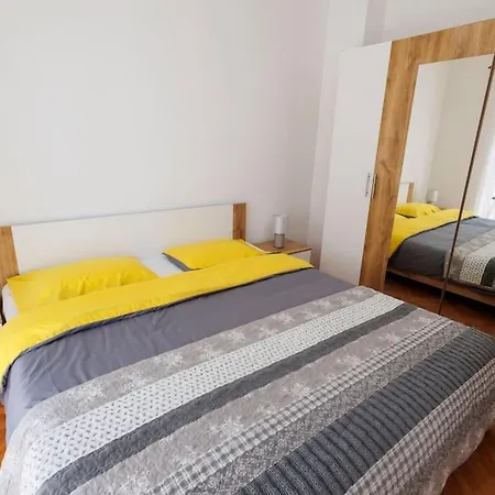 2 Bedrooms Relax-split Сплит