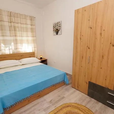 2 Bedrooms Relax-split * スプリト